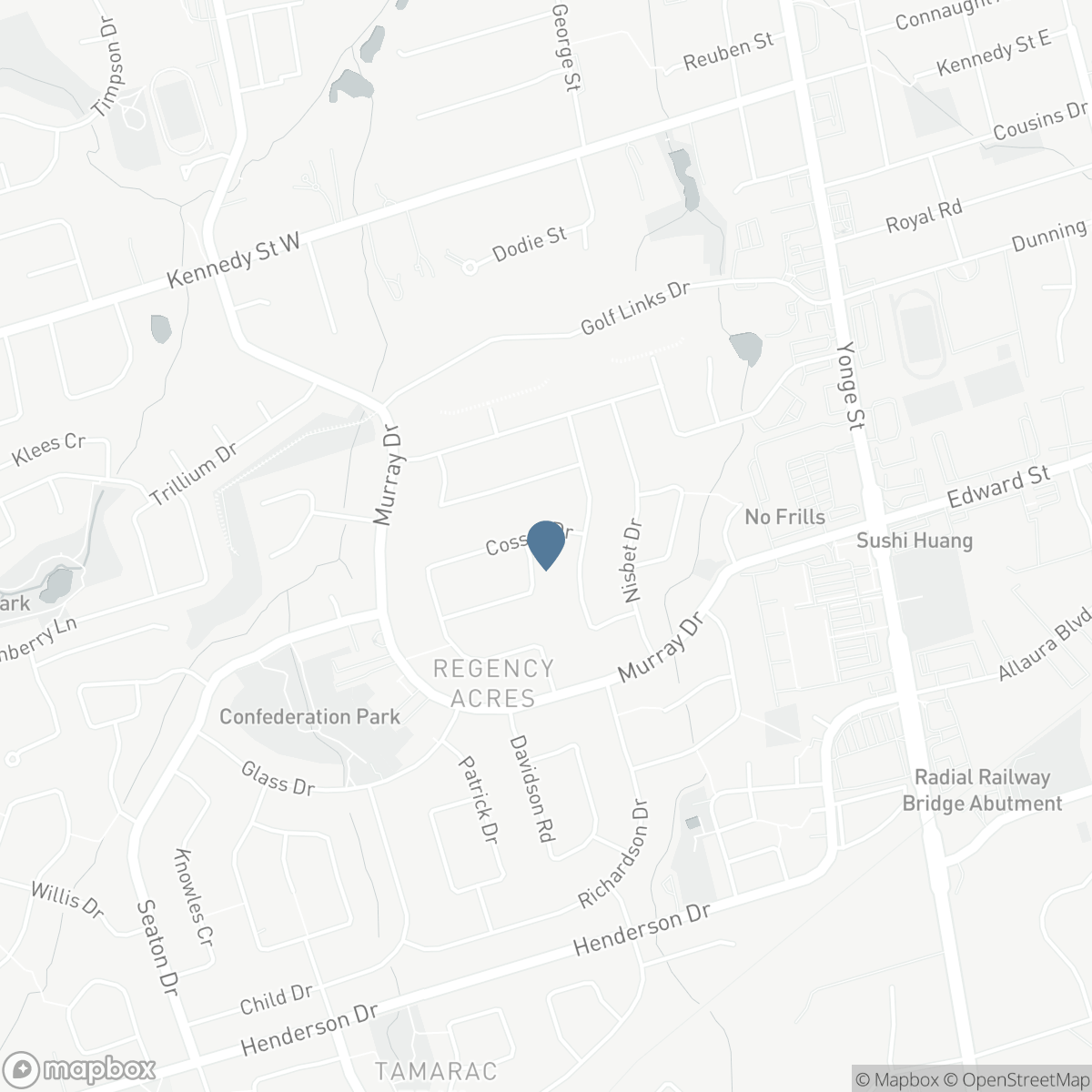 7 COSSAR DRIVE, Aurora, Ontario L4G 3N6